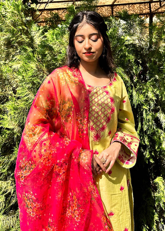 3-Piece Suit Lemon Yellow Karandi Lawn
