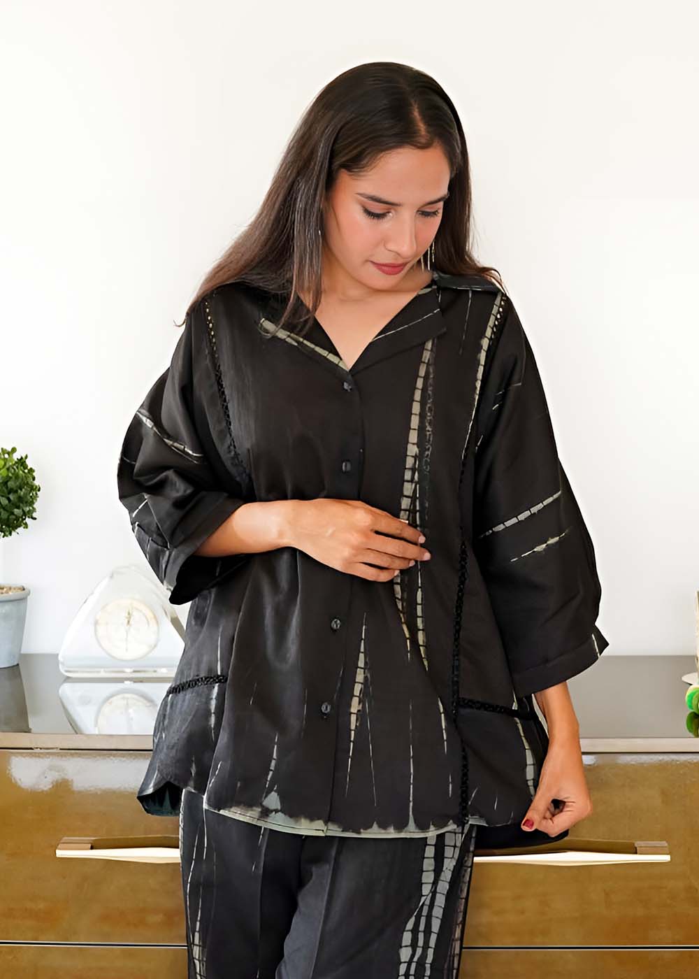 2-Piece Stylish Black Tie & Dye Viscose Co-ord Set with Pockets